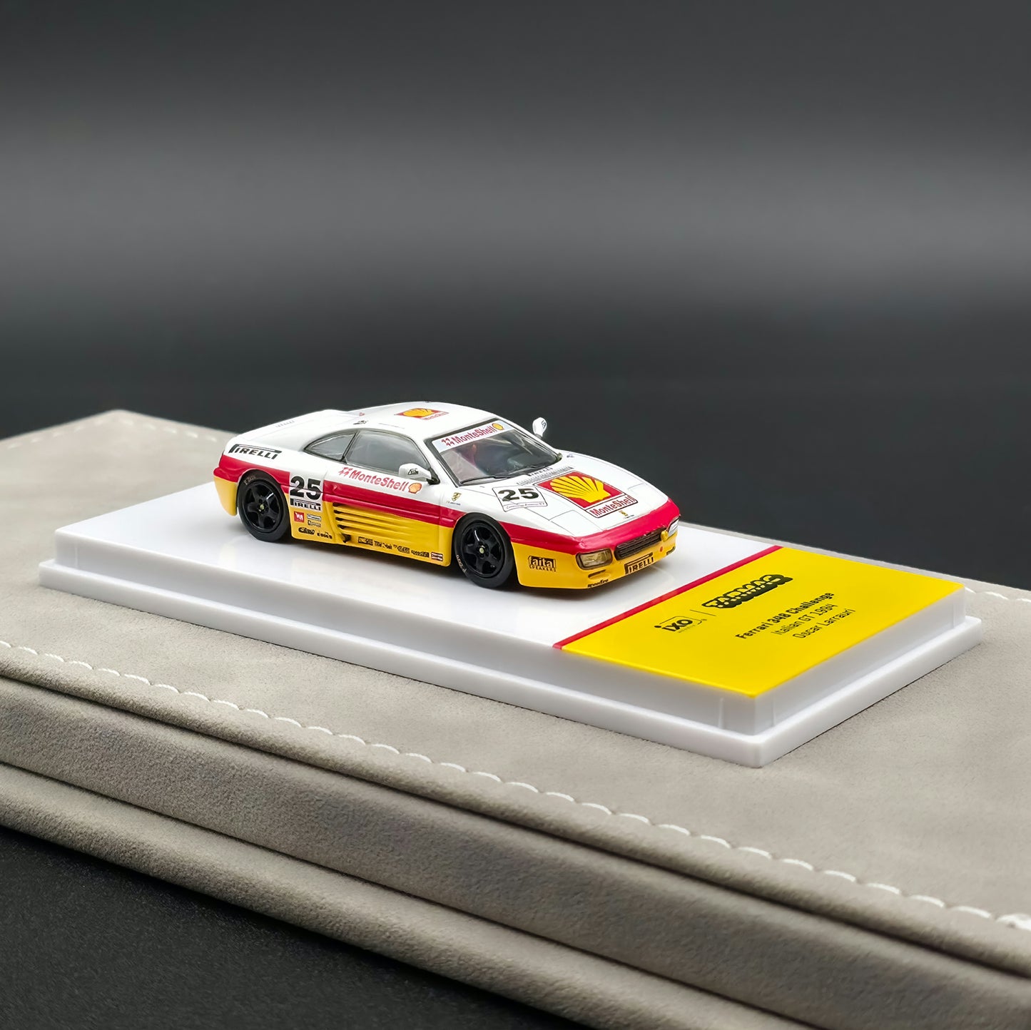 Tarmac Works 1:64 Ferrari 348 Challenge Italian GT 1994 Oscar Larrauri - T64-082-94IGT25